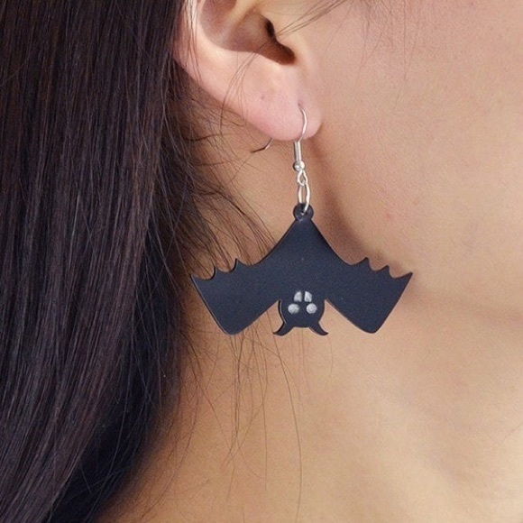 Any 2/&$20! Black Shiny Acrylic Hanging Bat Drop Earrings - Picture 2 of 9